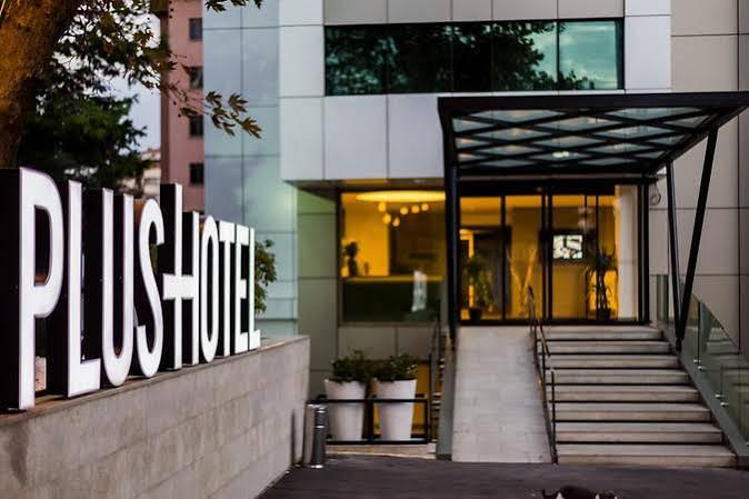 Plus Suit Atasehir Istanbul Exterior photo